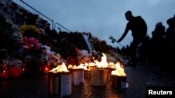 Крокус залдагы окуяда каза болгондорду эскерүү.
