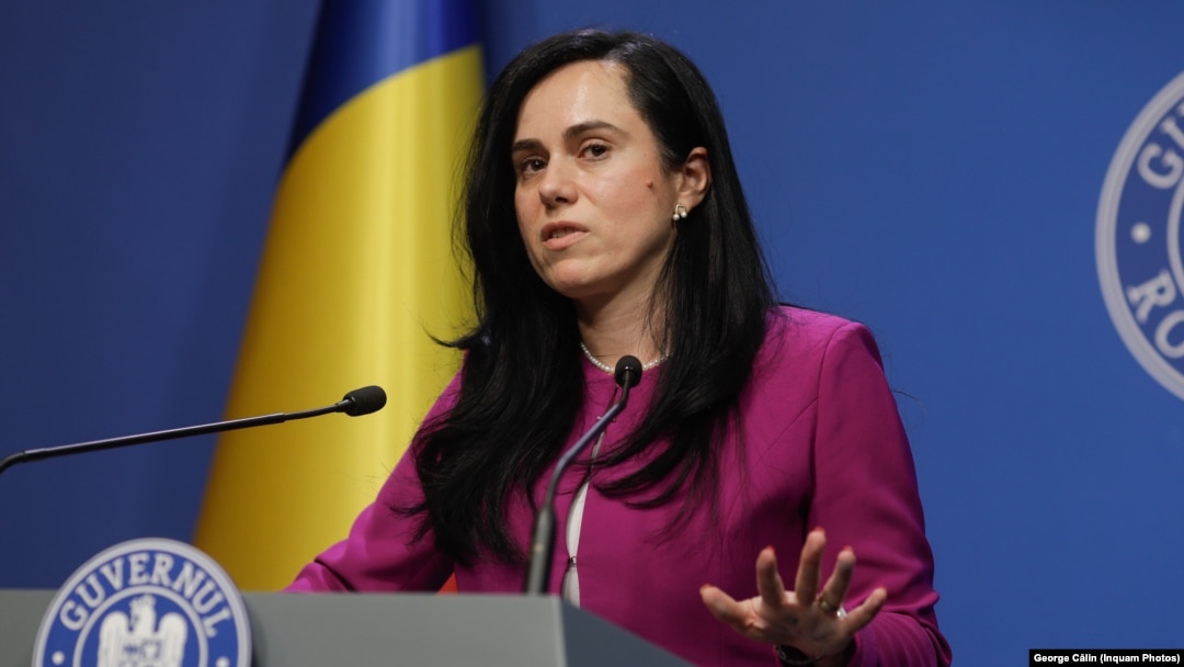Ministrul Muncii, Simona Bucura-Oprescua anunțat marţi, că toate deciziile de majoarare a pensiilor vor fi păstrate şi niciuna dintre acestea nu va fi anulată. 