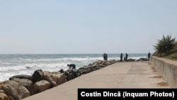 În august 2023, o mină marină aflată în derivă în zona Costinești a explodat la contactul cu faleza.
