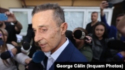 Fostul primar al Constanței, Radu Mazăre, a fost eliberat condiționat după ce a executat 5 ani din pedeapsa de 9 ani de închisoare. El a părăsit luni după-amiază, 27 mai 2024, penitenciarul Jilava. 