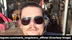 Curtea Supremă a anulat joi condamnarea lui Mario Iorgulescu la 13 ani și opt luni de închisoare pentru uciderea, în trafic, a unui tânăr de 24 de ani peste autoturismul căruia s-a suit cu bolidul său și a accelerat. 