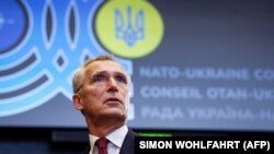 Генеральний секретар НАТО Єнс Столтенберг назвав виробництво боєприпасів «абсолютною необхідністю» для підтримки