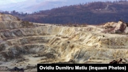  ICSID a anunțat că a înregistrat solicitarea Gabriel Resources, de anulare a deciziei favorabile României, și că a notificat părțile cu privire la suspendarea provizorie a executării acesteia, pe durata deliberărilor asupra solicitării de anulare. 