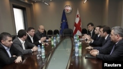 Во время первой встречи рабочая группа приняла решение о том, как работать дальше