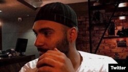 عفو بین الملل می‌گوید محسن شکاری در «یک محاکمه کاملا ناعادلانه» به اعدام محکوم شده بود.