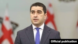 შალვა პაპუაშვილი