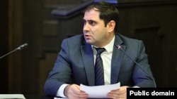 ՀՀ պաշտպանության նախարար Սուրեն Պապիկյան, արխիվ