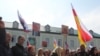 Большинство собравшихся на партийный съезд принимали участие в митингах в поддержку Эдуарда Кокойты весной этого года