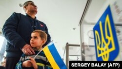 2014-жылы парламенттик шайлоодо тартылган сүрөт. 