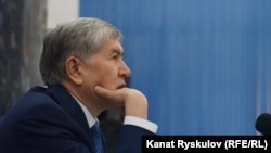 Алмазбек Атамбаев.