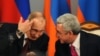 Зустріч президента Вірменії Сержа Сарґсяна з главою Кремля Володимиром Путіним в Єревані, 2 грудня 2013 року