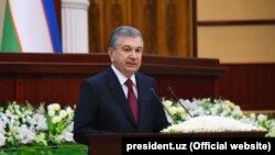 Өзбекстан президенті Шавкат Мирзияев парламентте сөйлеп тұр. Ташкент, 22 қаңтар 2020 жыл.