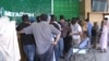 "Пока симка бесплатна..." В Таджикистане образовались очереди у мобильных компаний. ВИДЕО