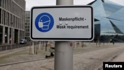 Tokom pandemije, visokokvalitetne maske s boljom filtracijom postale su standard gotovo svuda u medicinskoj profesiji.
