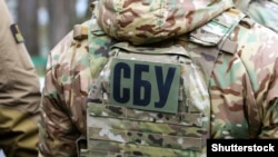 За даними відомства, чоловік приховано збирав інформацію про наявне українське озброєння, а також готував «звіти» про наслідки російських ракетних ударів