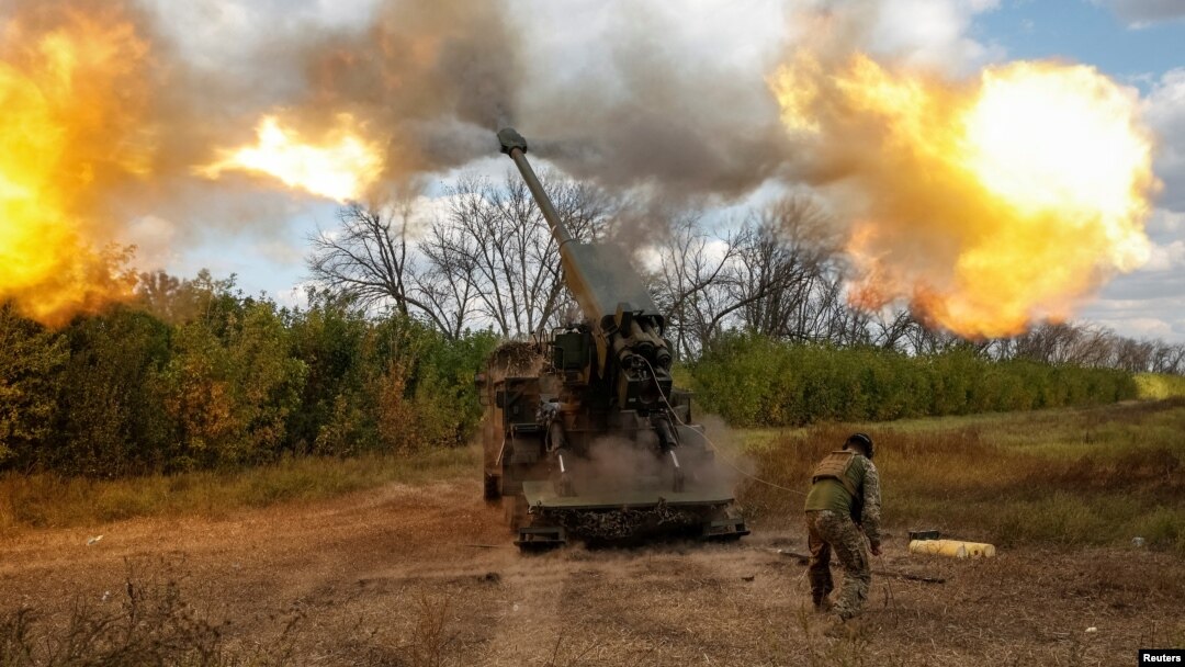 Polonia a furnizat Ucrainei armament precum tancuri T-72 și Leopard, vehicule blindate și obuziere.