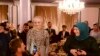 Рамзан Кадыров кызы Айшат жана жубайы Медни Кадырова менен. 2017-жыл, Грозный шаары.
