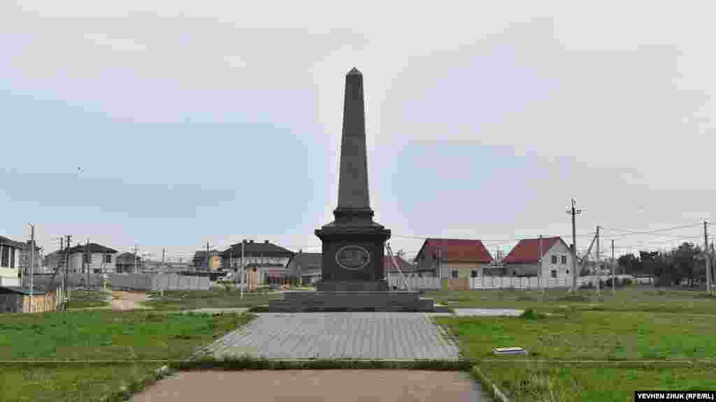 В районі селища Дергачі, біля перетину вулиці Генерала Мельника і Лабораторного шосе, у 2004 році встановлено новий пам'ятник – «Меморіал британських вояків, які загинули під час облоги Севастополя 1854-1856». Реконструйовано в серпні-вересні 2009 року