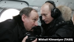 ФСБ башлыгы Николай Патрушев һәм Русия президенты Владимир Путин