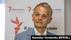 Лідер кримських татар Мустафа Джемілєв