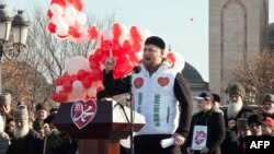 Çeçenistanın rəhbəri Ramzan Kadyrov Qroznıda Charlie Hebdo əleyhinə mitinqdə. 19 yanvar 2015
