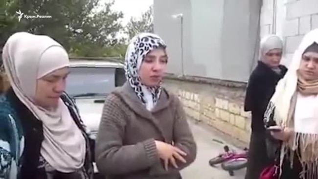 Одного из задержанных крымских татар избили – родственники (видео)