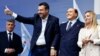 Giorgia Meloni este susținută de Matteo Salvini, fost vicepremier, și Silvio Berlusconi, liderul Forza Italia. 