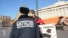 У Черкасах художники влаштували перфоманс від імені партії «політичних проституток»