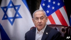 Premierul Beniamin Netanyahu a fost supus presiunilor familiilor pentru a face o prioritate din eliberarea ostaticilor.