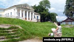 Першыя накіды