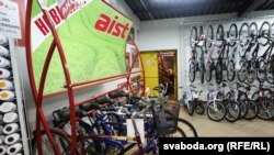 Ровары «Аіст» вытворчасьці «Мотавела»