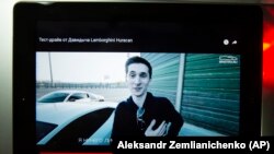 Євген Нікулін на Youtube-каналі smotra.TV, архівне фото, 2015 рік