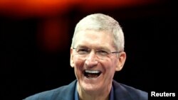 Apple şirkətinin rəhbəri Tim Cook