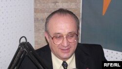 Альянс Росно Жизнь” дип аталган иминият компаниясенең директоры Сираҗетдин Нәбиев