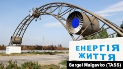«Енергоатом» пояснює, що тренажер дозволяє персоналу підтримувати кваліфікацію, що важливо для безпеки АЕС