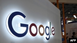 В кінці листопада відносно Google в Росії порушено адміністративну справу за статтею про невиконання обов’язків оператором пошукової системи