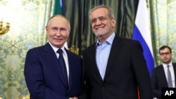 Ресей және Иран басшылары Владимир Путин және Масуд Пезешкиан. Мәскеу, 17 қаңтар 2025 жыл.