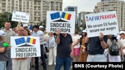 Proteste în Piața Victoriei. Peste 1.500 de angajați contestă măsurile de austeritate anunțate de guvern