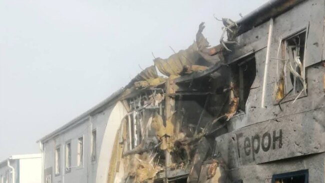 O lovitură aeriană în interiorul Rusiei vizează o fabrică de drone kamikaze